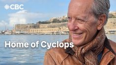 Richard E. Grant’s Very Modern Odyssey